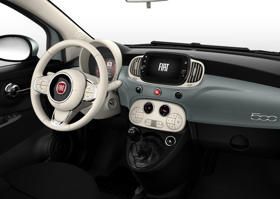 Rent Fiat 500 Dolcevita in Barcelona